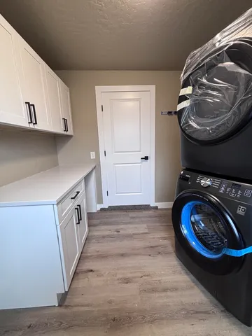 $2,400 | 2125 West Sharp Avenue, Spokane, WA 99201