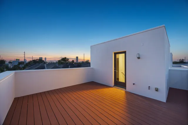 $699,000 | 1728 Michigan Street, Unit A, Houston, TX 77006