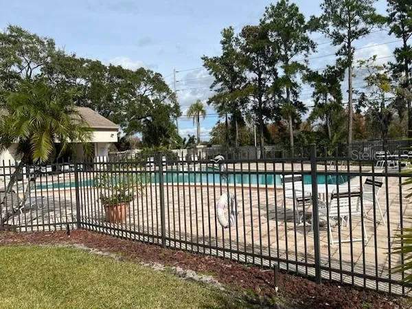 $249,000 | 3000 Red Oak Court, Unit 204, Palm Harbor, FL 34684