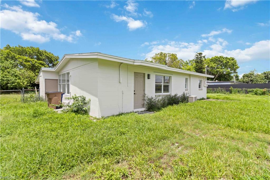 1102 East Bougainvillea Road Lehigh Acres, FL 33936 - Photo 26 of 28