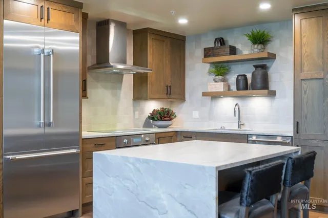 $1,249,000 | 700 Village Drive, Unit 404, Donnelly, ID 83615