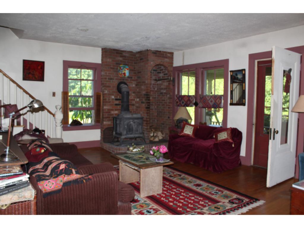 130 Dinsmore Road Conway, NH 03860 - Photo 4 of 22