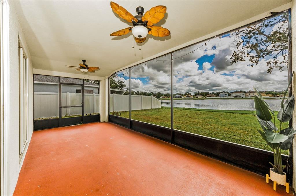 13561 Fladgate Mark Drive Riverview, FL 33579 - Photo 33 of 65 a view of a room with gym equipment