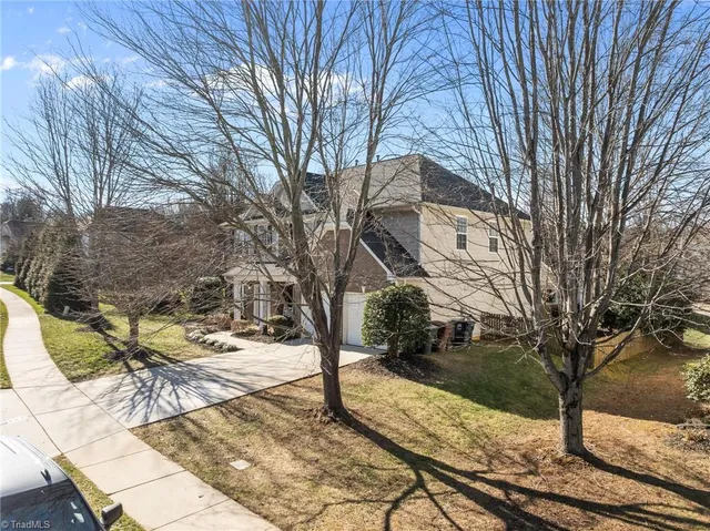 $455,000 | 3805 Bridlington Drive, Greensboro, NC 27455