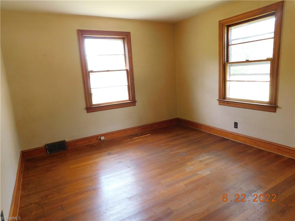 537 Motor Road Winston-Salem, NC 27105 - Photo 16 of 26 Gallery Image 16