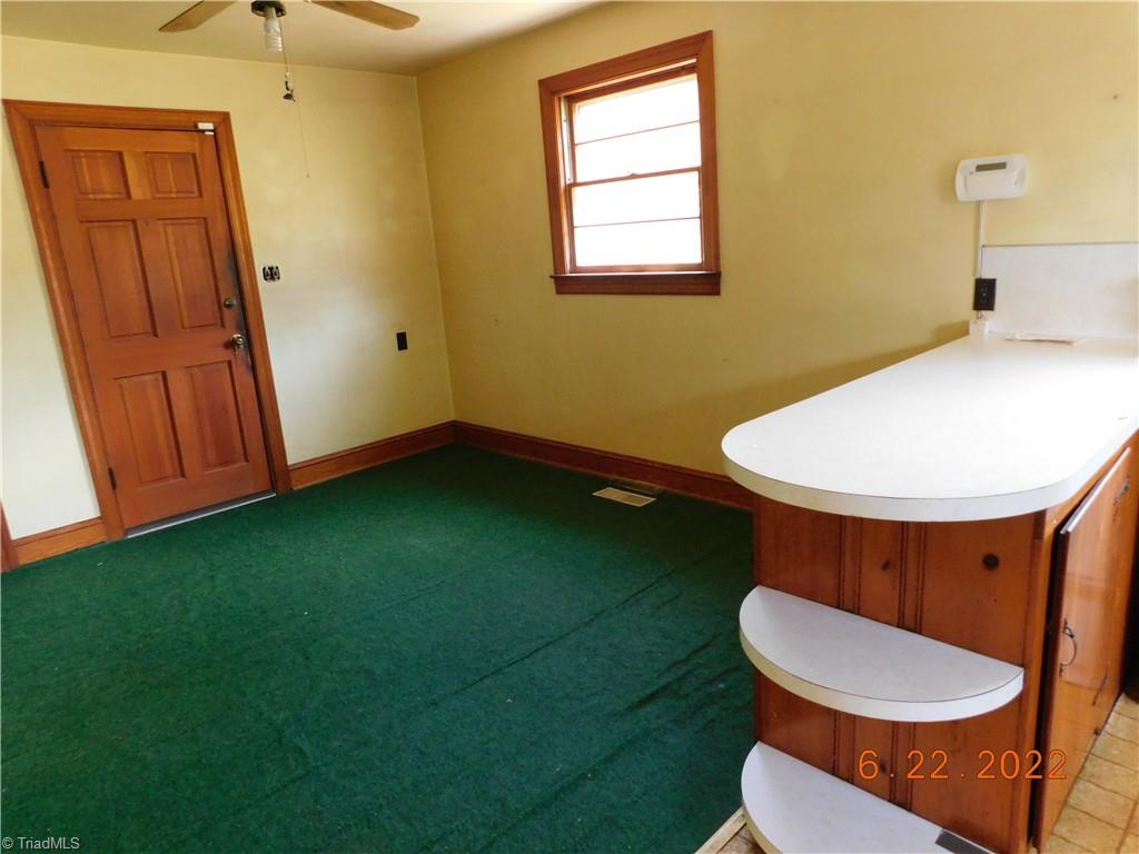 537 Motor Road Winston-Salem, NC 27105 - Photo 8 of 26 Gallery Image 8