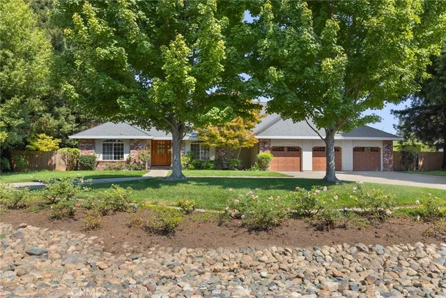 $1,150,000 | 9498 Dillon Court, Durham, CA 95938