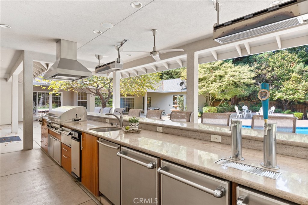 9498 Dillon Court Durham, CA 95938 - Photo 38 of 55 amazing outdoor kitchen