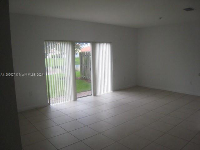 1655 Northeast 33rd Road, Unit 1074 Homestead, FL 33033 - Photo 2 of 14 Gallery Image 2