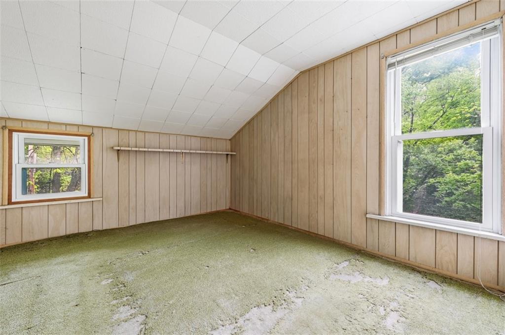 898 Geyer Road Pittsburgh, PA 15209 - Photo 25 of 36 Gallery Image 25