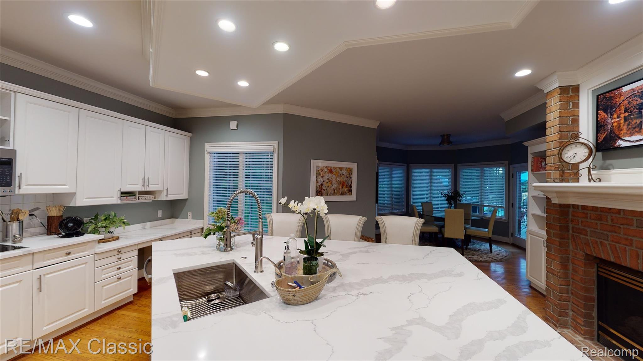 8650 Ridge Road Canton, MI 48187 - Photo 15 of 88 #E - Kitchen 2.jpg