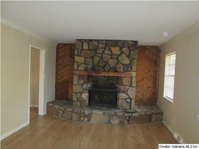 413 20th Court Northeast Birmingham, AL 35215 - Photo 2 of 11