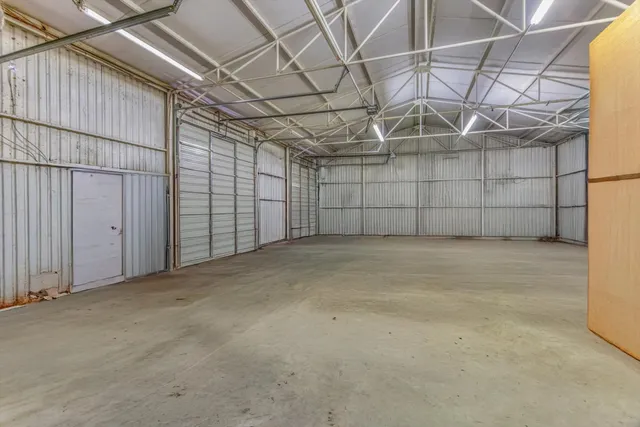 $899,000 | 14750 Highway 146, Liberty, TX 77575