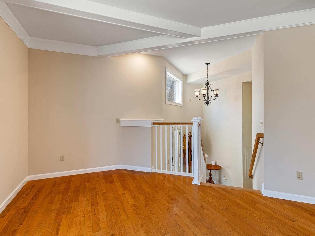 213 Park Road South Burlington, VT 05403 - Photo 12 of 53