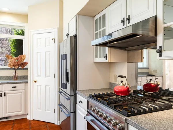 $710,000 | 213 Park Road, South Burlington, VT 05403