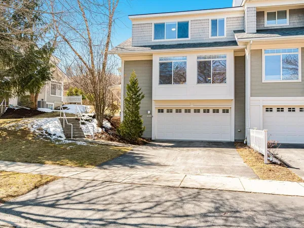 $710,000 | 213 Park Road, South Burlington, VT 05403