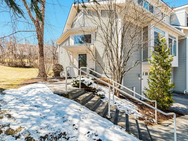 $710,000 | 213 Park Road, South Burlington, VT 05403