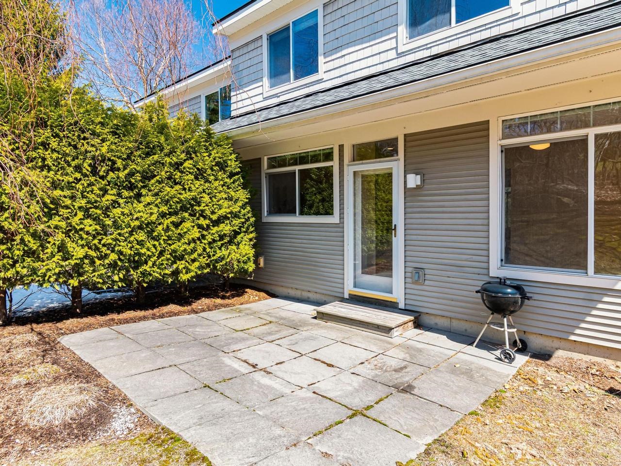 213 Park Road South Burlington, VT 05403 - Photo 49 of 53