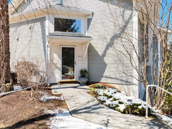 $710,000 | 213 Park Road, South Burlington, VT 05403