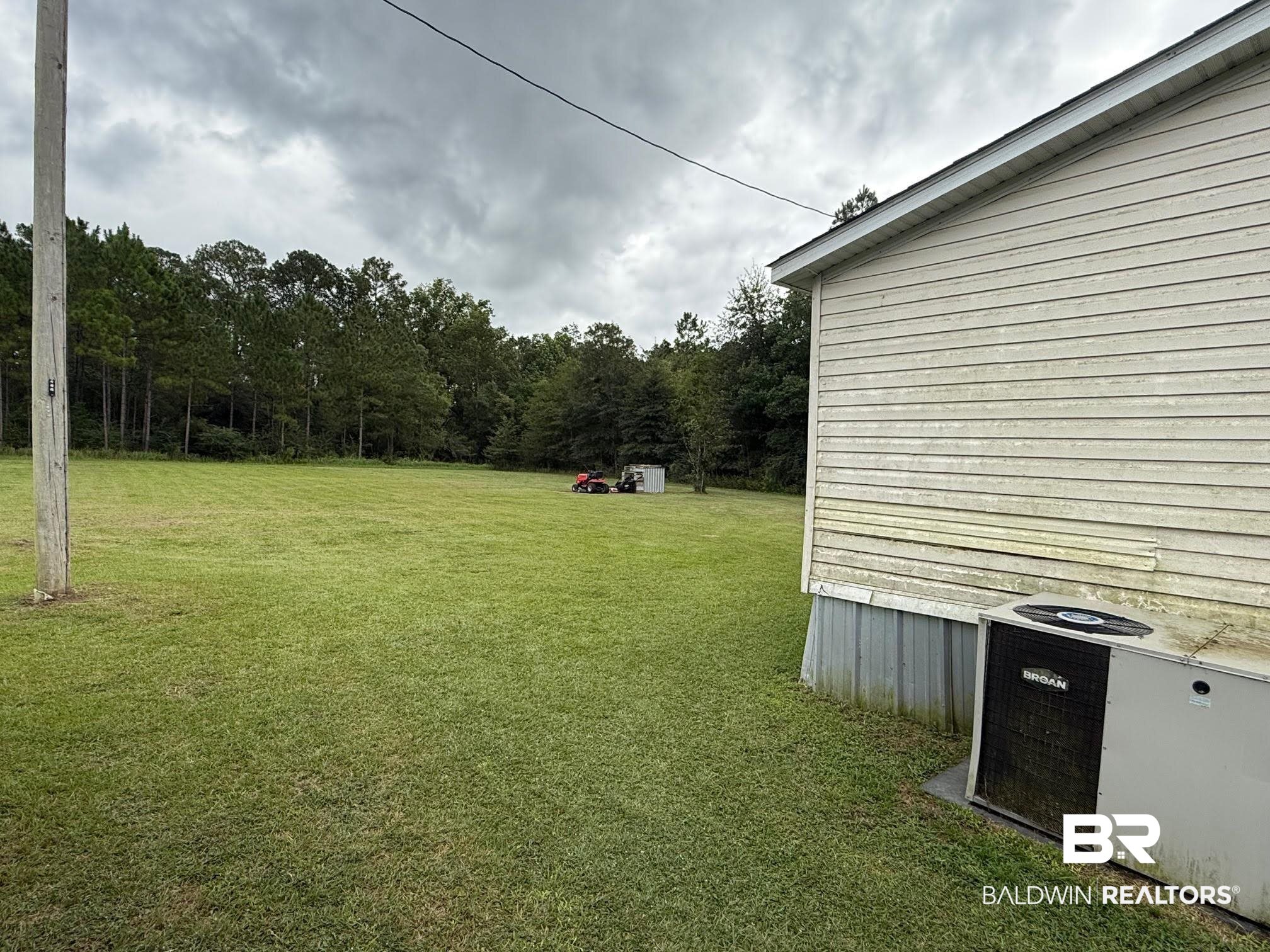 15844 County Road 87 Elberta, AL 36530 - Photo 4 of 28 View of yard