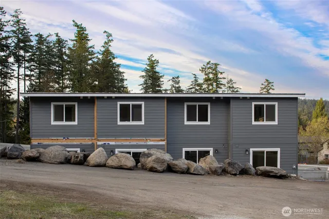 wooden floor in a room