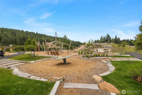 $1,595,000 | 1800 Wanawish Loop, Cle Elum, WA 98922