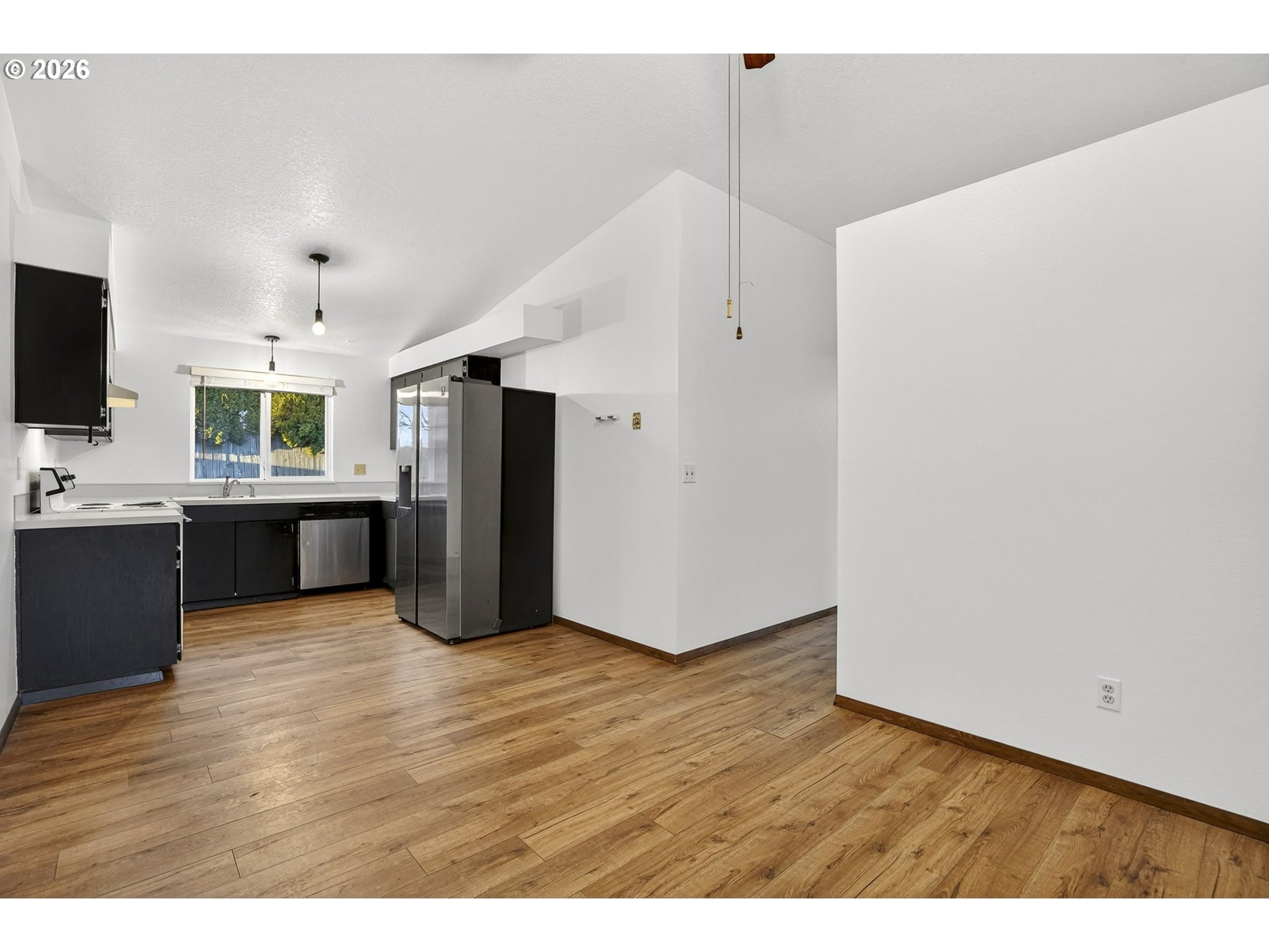 2262 South Alpine Street Cornelius, OR 97113 - Photo 9 of 36