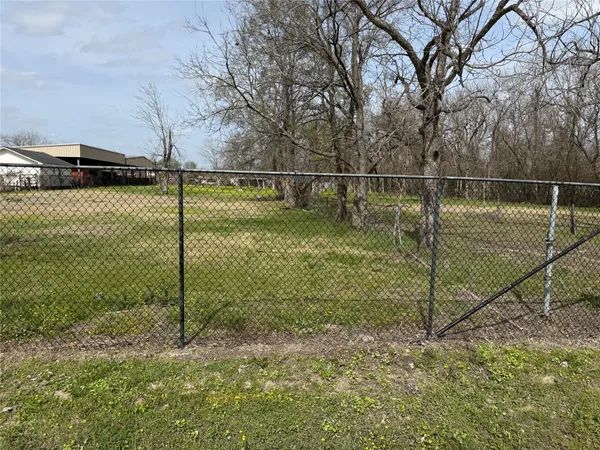 $285,900 | 2523 Lone Oak Road, Houston, TX 77093