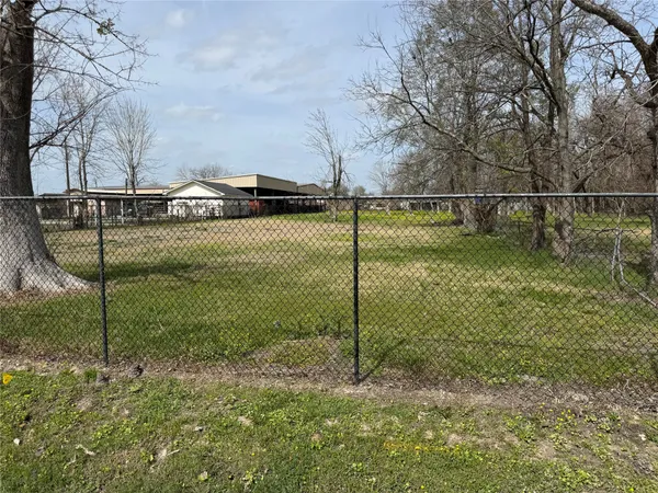 $285,900 | 2523 Lone Oak Road, Houston, TX 77093
