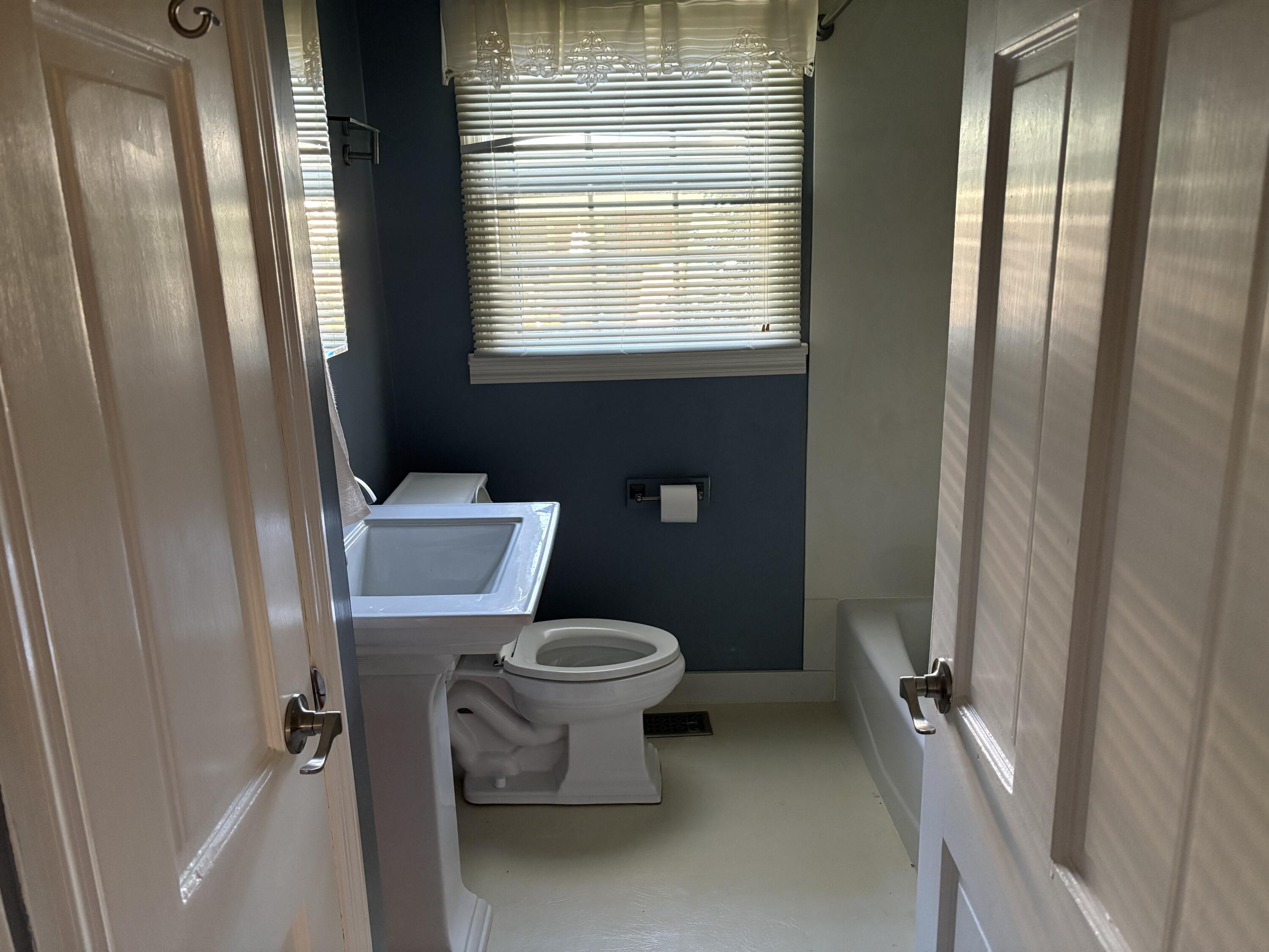 206 Park Street LaFayette, GA 30728 - Photo 12 of 15 IMG_8615