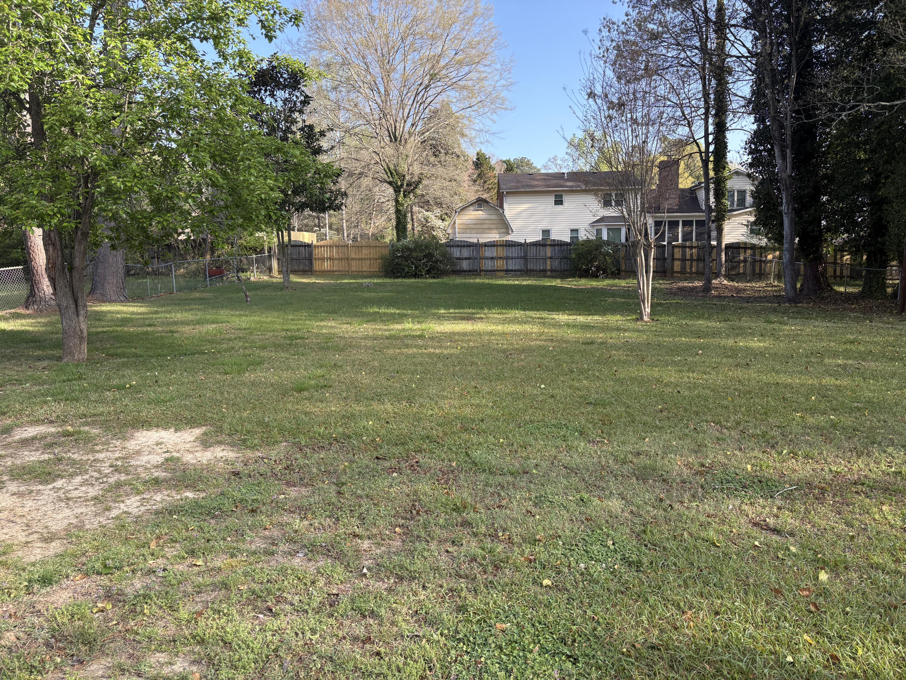 206 Park Street LaFayette, GA 30728 - Photo 3 of 15 IMG_8603