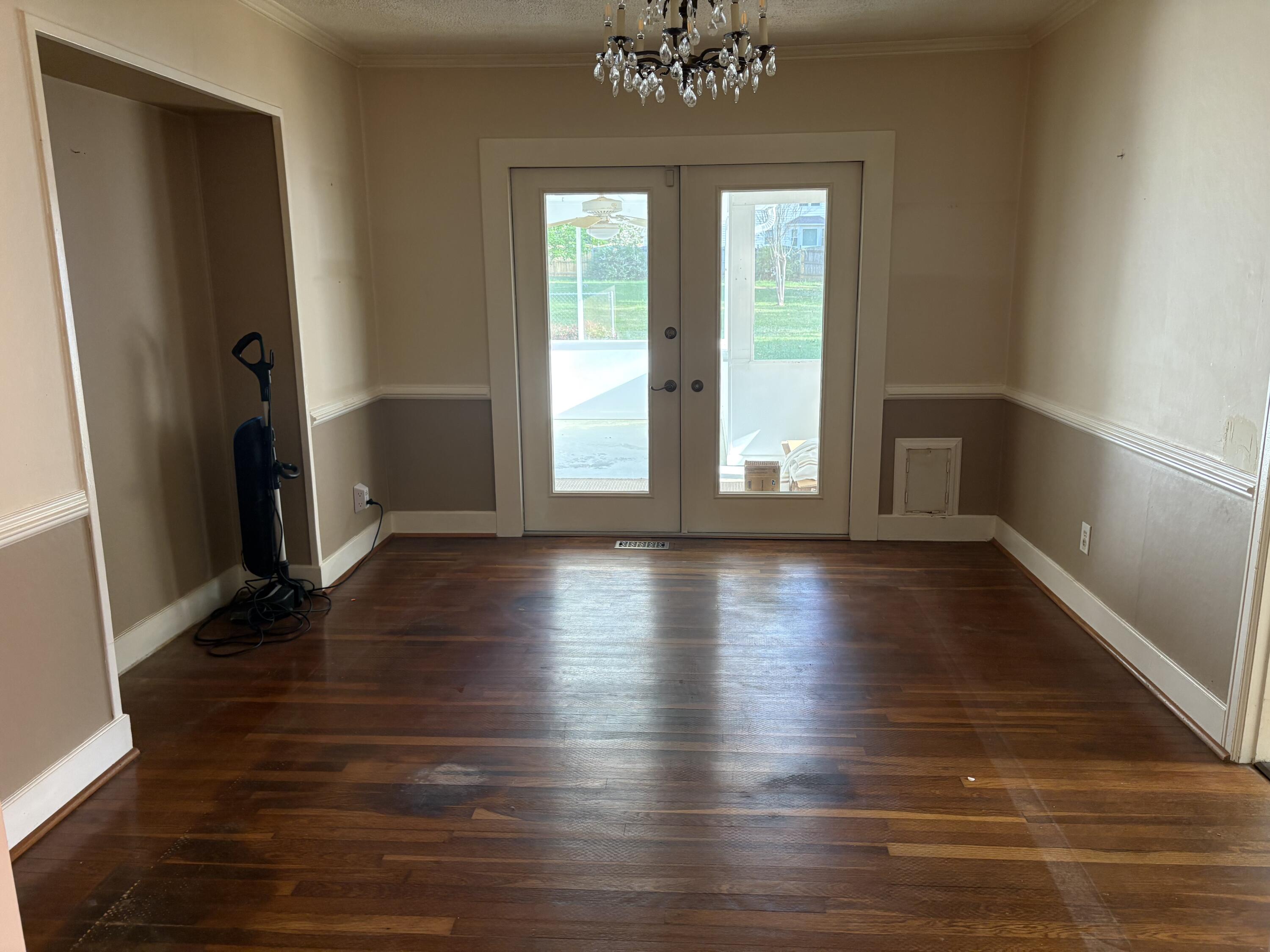 206 Park Street LaFayette, GA 30728 - Photo 7 of 15 IMG_8610