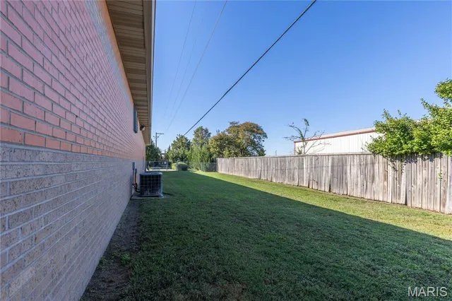 $319,000 | 814 Auburn Drive, Unit 7, Sikeston, MO 63801