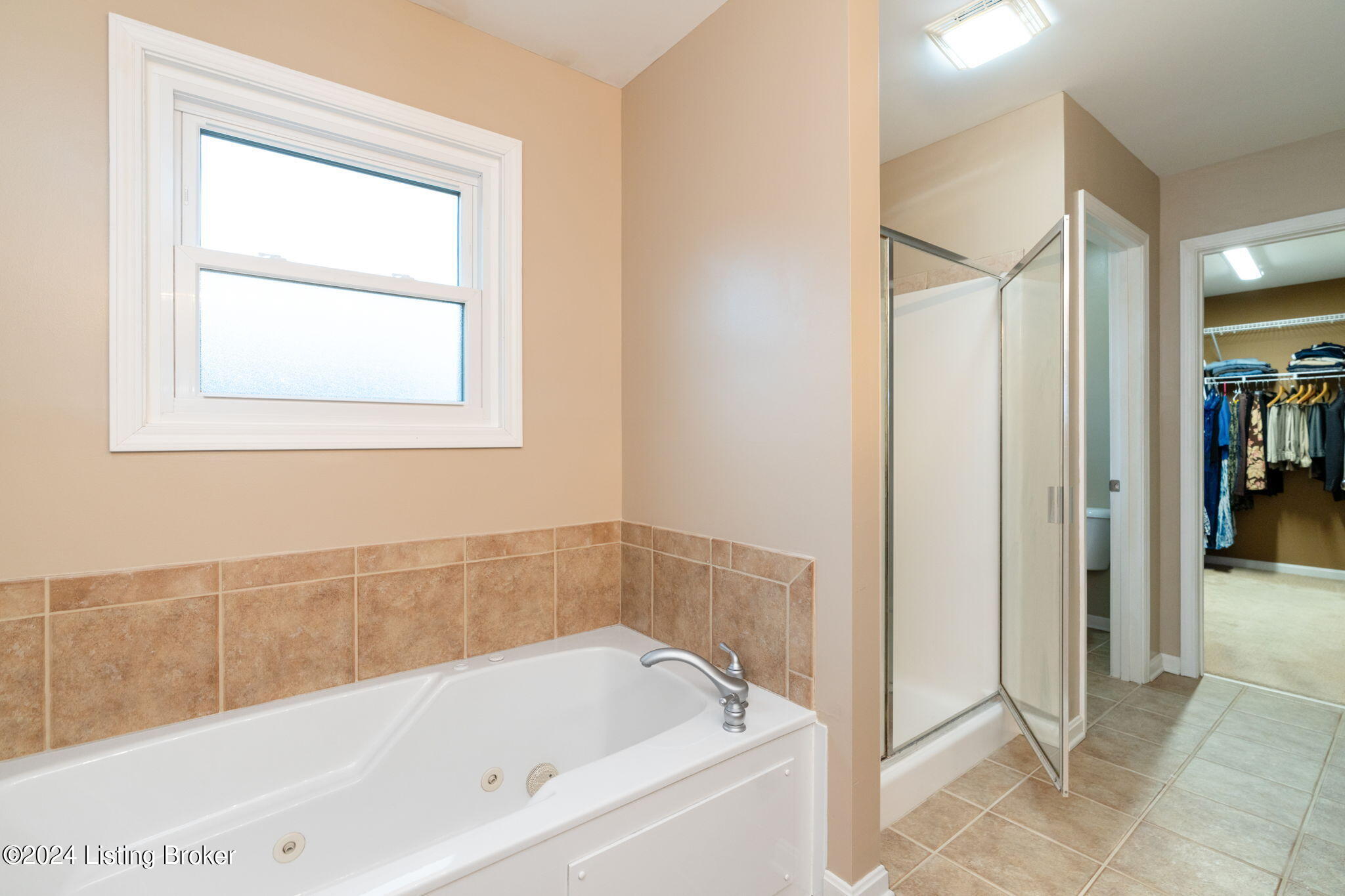 1225 Williams Ridge Road Louisville, KY 40243 - Photo 19 of 50 Stall Shower