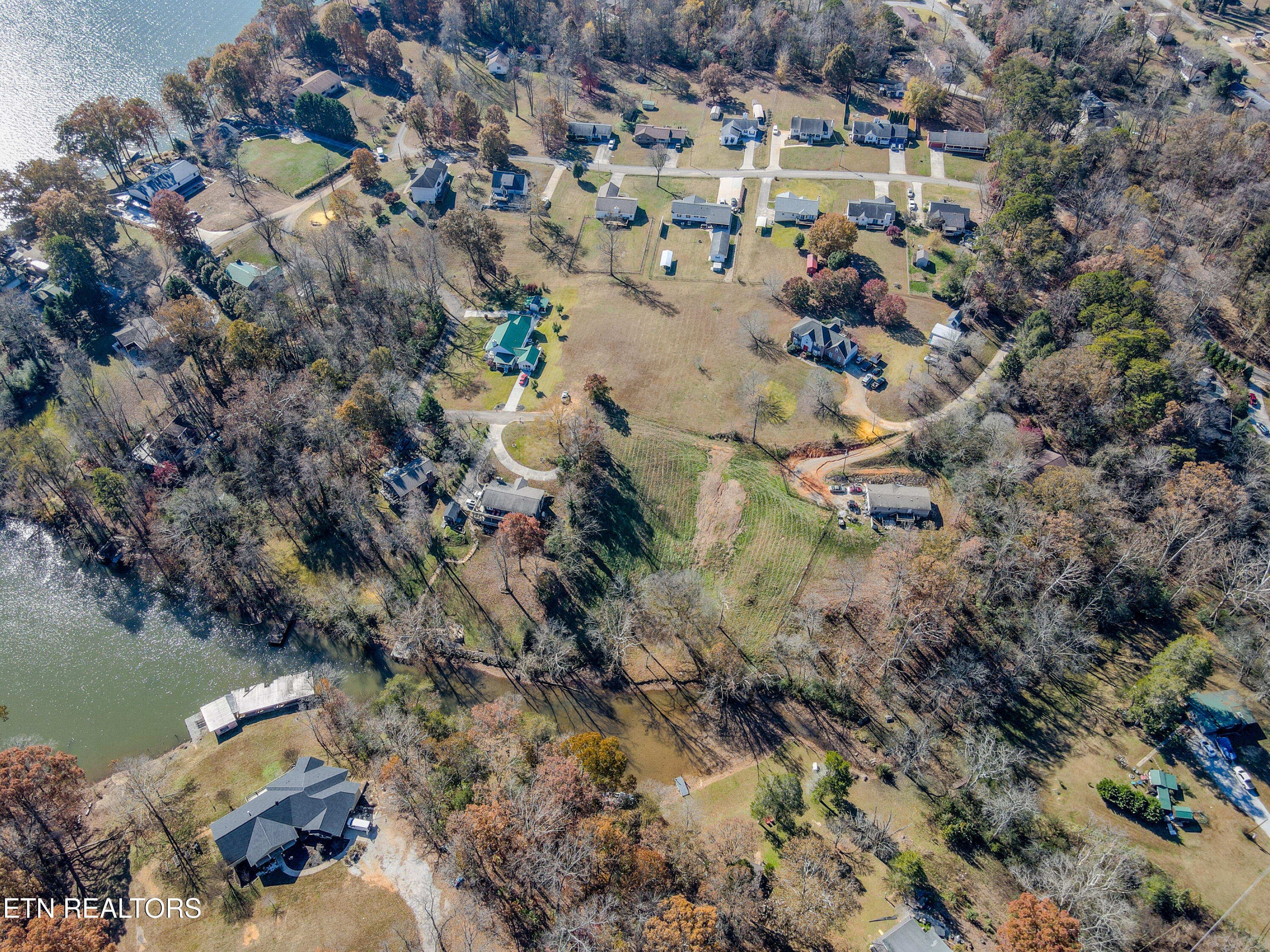 165 Rebel Road Harriman, TN 37748 - Photo 13 of 14 165RebelRd-7