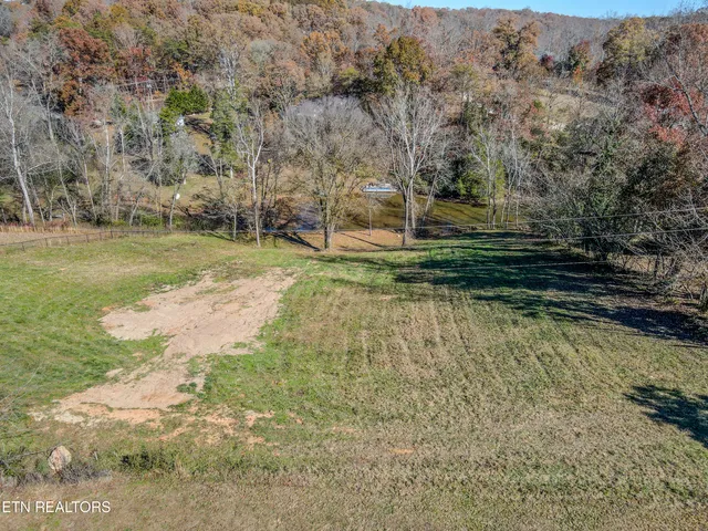 $189,900 | 165 Rebel Road, Harriman, TN 37748