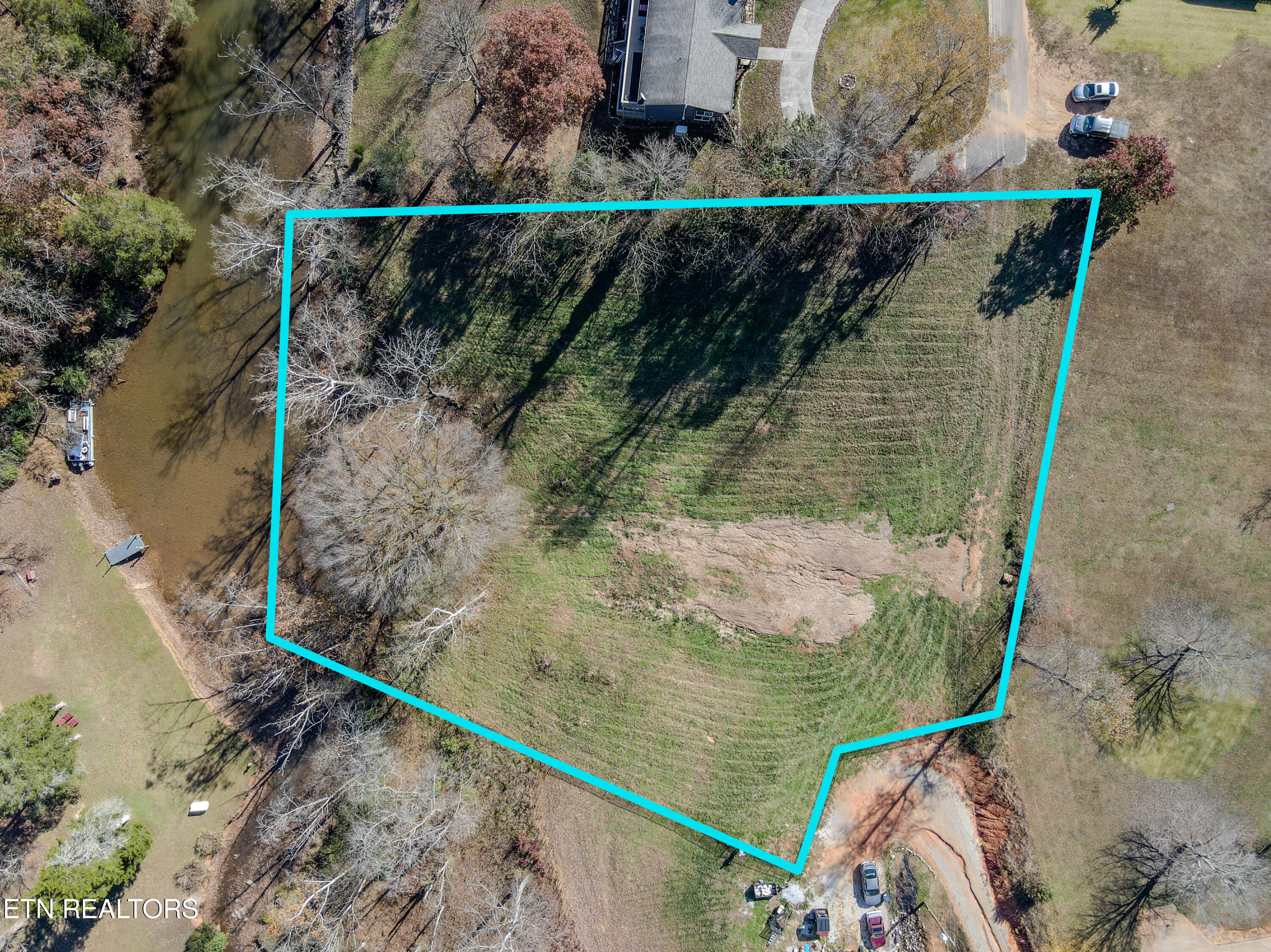 165 Rebel Road Harriman, TN 37748 - Photo 7 of 14 165RebelRd-1