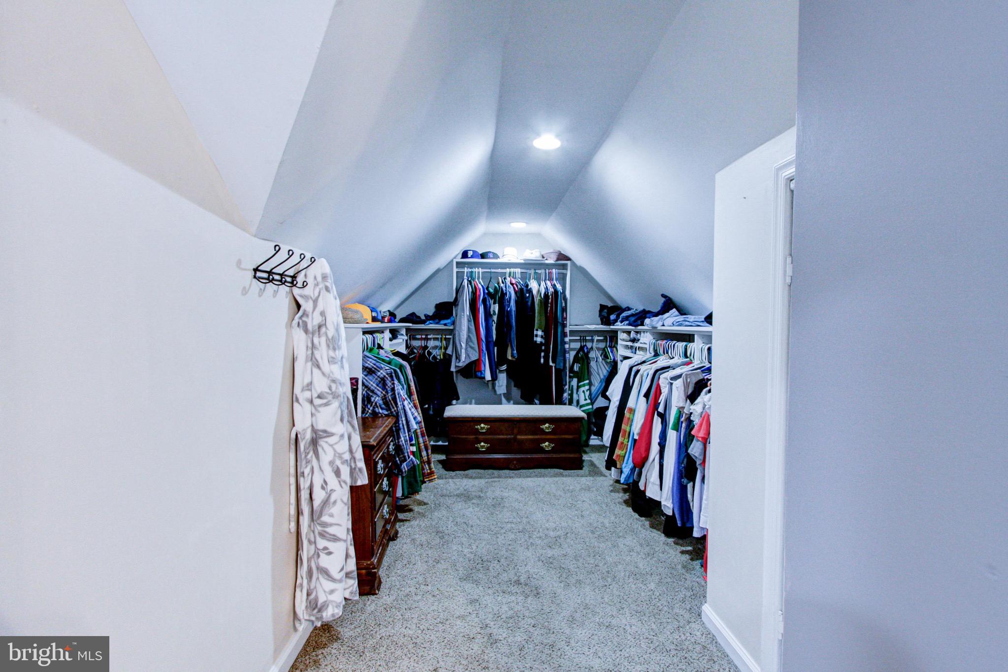 427 Dresher Road Horsham, PA 19044 - Photo 32 of 53 Open upstairs closet