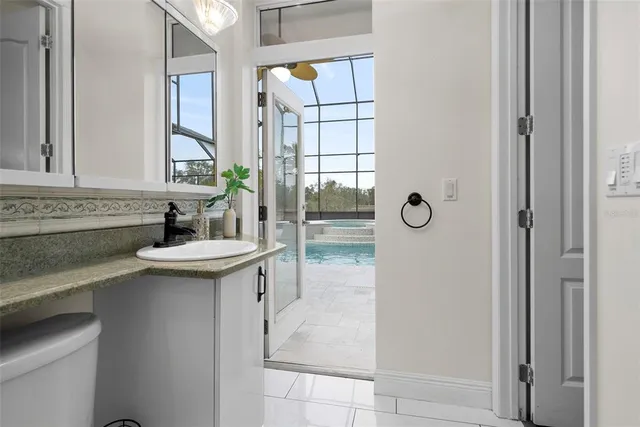 $3,000,000 | 1450 Bern Creek Loop, Sarasota, FL 34240