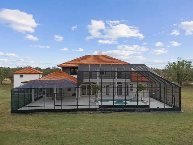 $3,000,000 | 1450 Bern Creek Loop, Sarasota, FL 34240