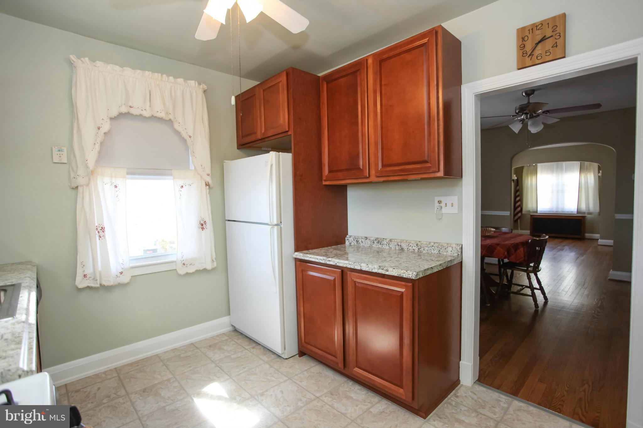 5913 Johnnycake Road Baltimore, MD 21207 - Photo 8 of 30 Kitchen