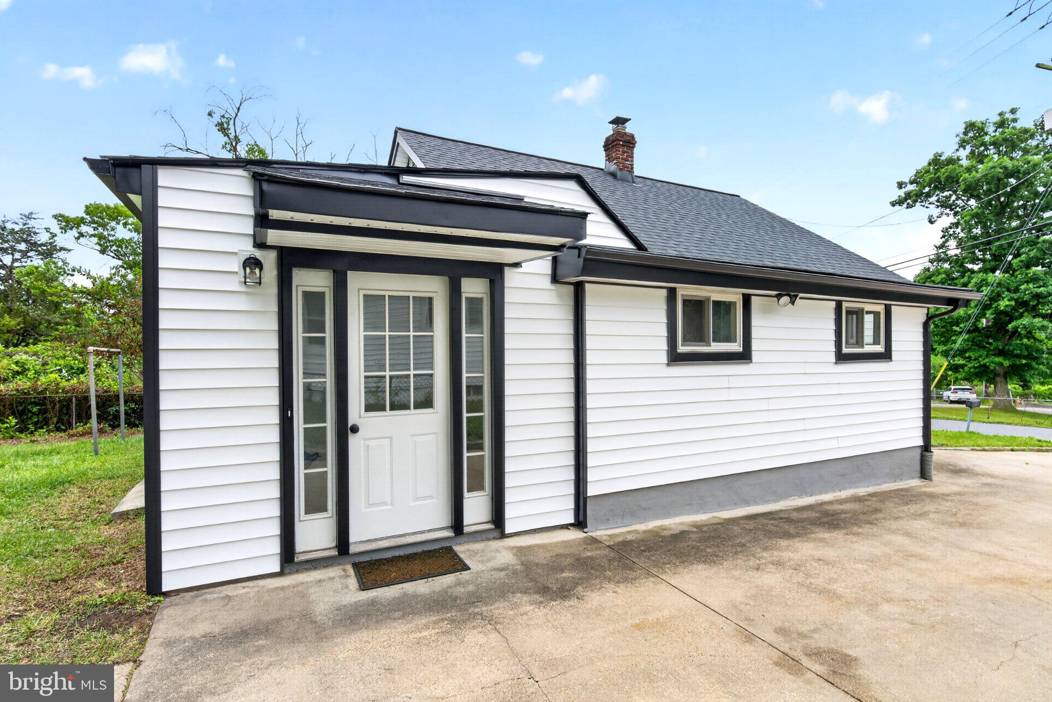 9081 Dumhart Road Laurel, MD 20723 - Photo 38 of 45 Charming modern home with sleek design.