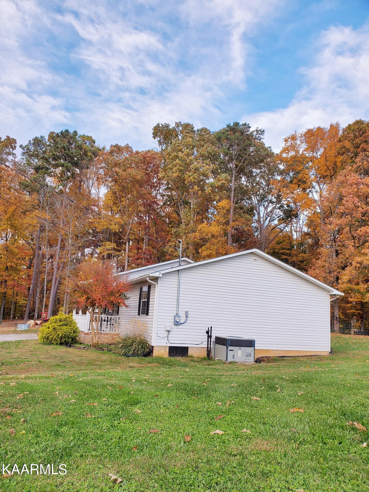 5373 Pryor Road Maryville, TN 37804 - Photo 3 of 25 Gallery Image 3
