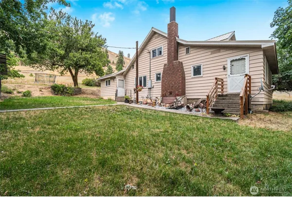$399,900 | 792 Hwy 395 Kettle Falls, Unit A, Kettle Falls, WA 99141