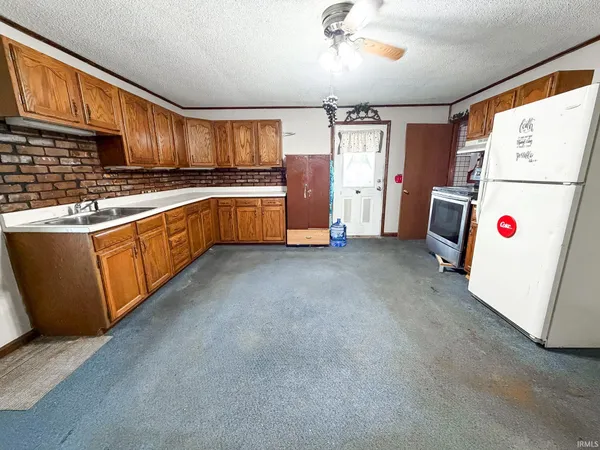 $49,900 | 525 North Walnut Street, Mount Carmel, IL 62863