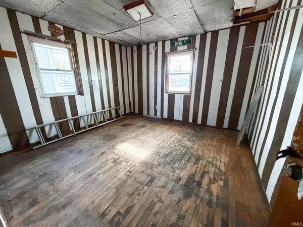 $49,900 | 525 North Walnut Street, Mount Carmel, IL 62863