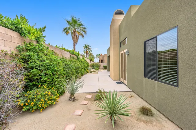 $729,000 | 74158 Pele Place, Palm Desert, CA 92211