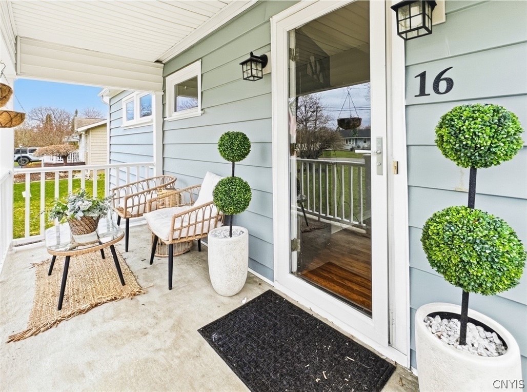 16 Homestead Road East New Hartford, NY 13323 - Photo 6 of 43