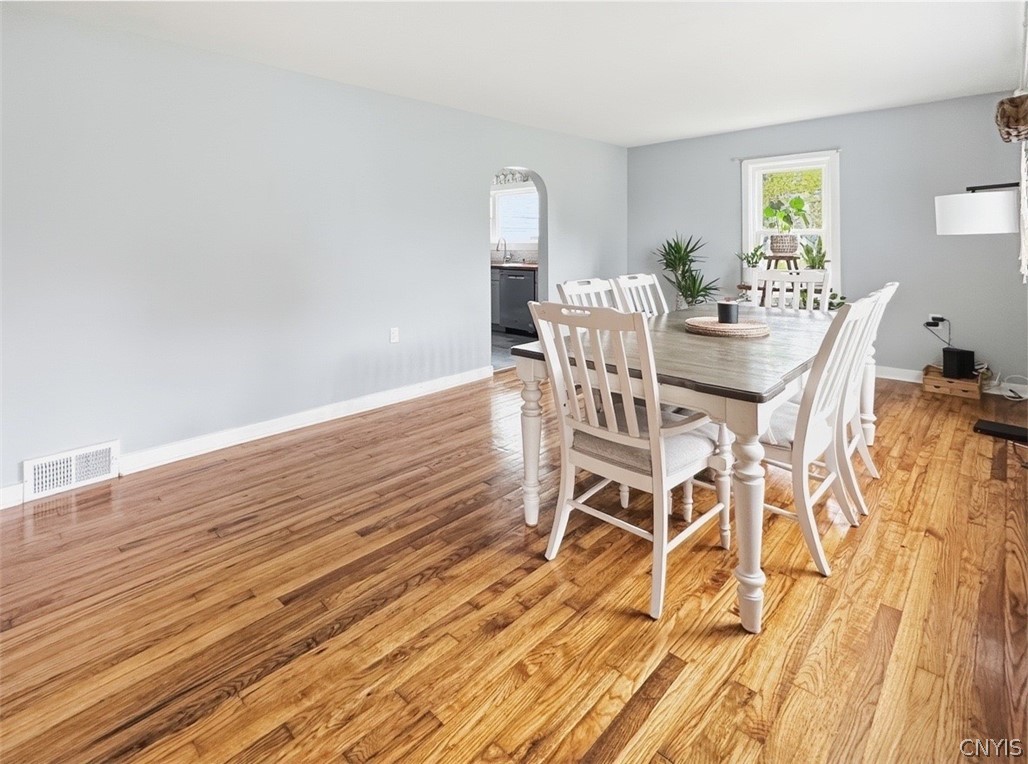 16 Homestead Road East New Hartford, NY 13323 - Photo 7 of 43