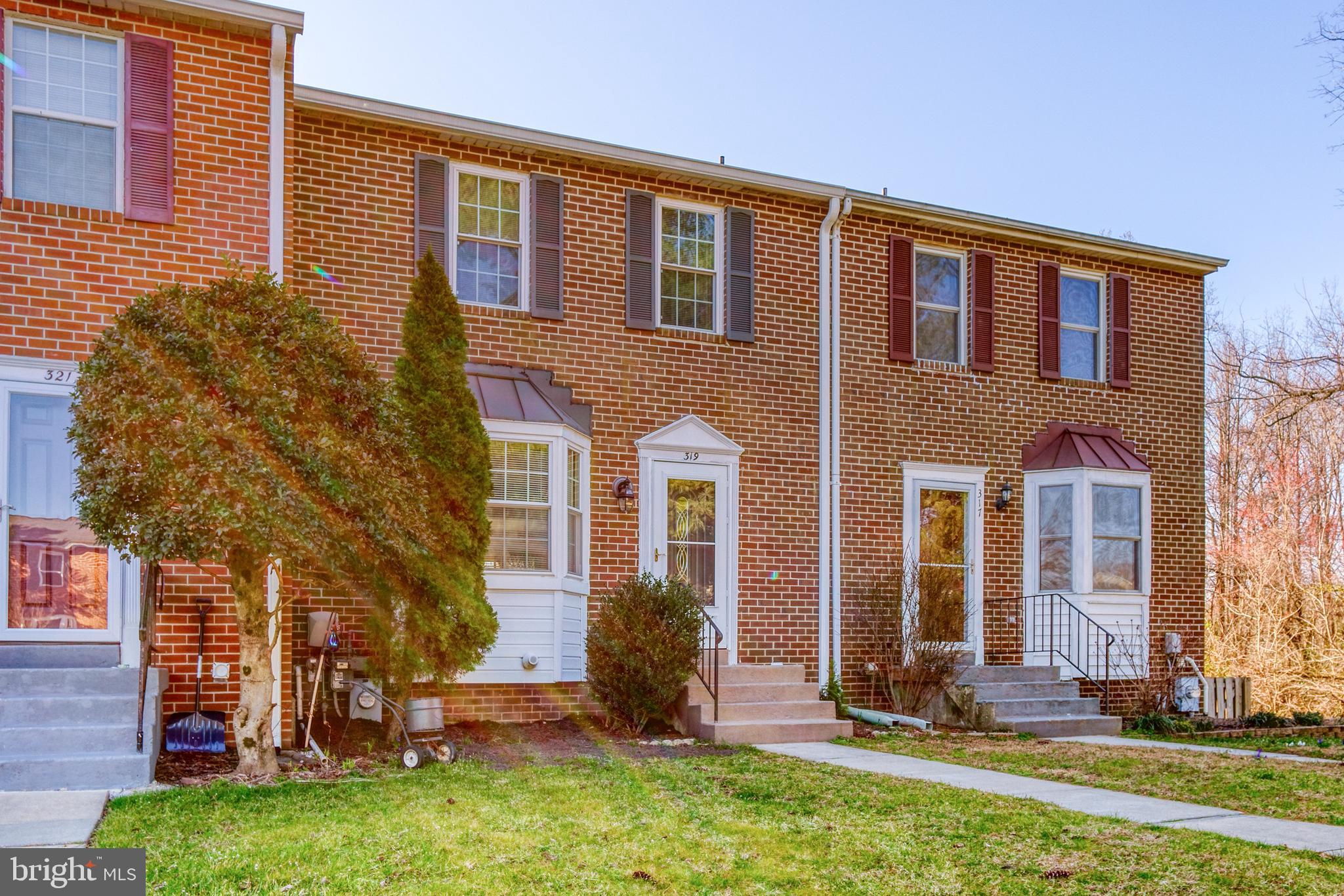 319 Rambling Ridge Court Pasadena, MD 21122 - Photo 3 of 25